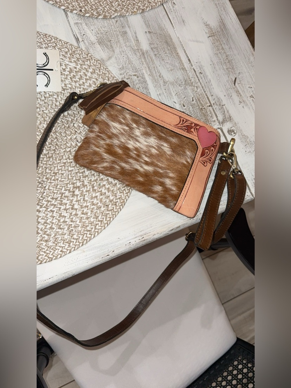 Countryside Co Cowhide Crossbody Brown White Pink Heart Tooled Leather✨